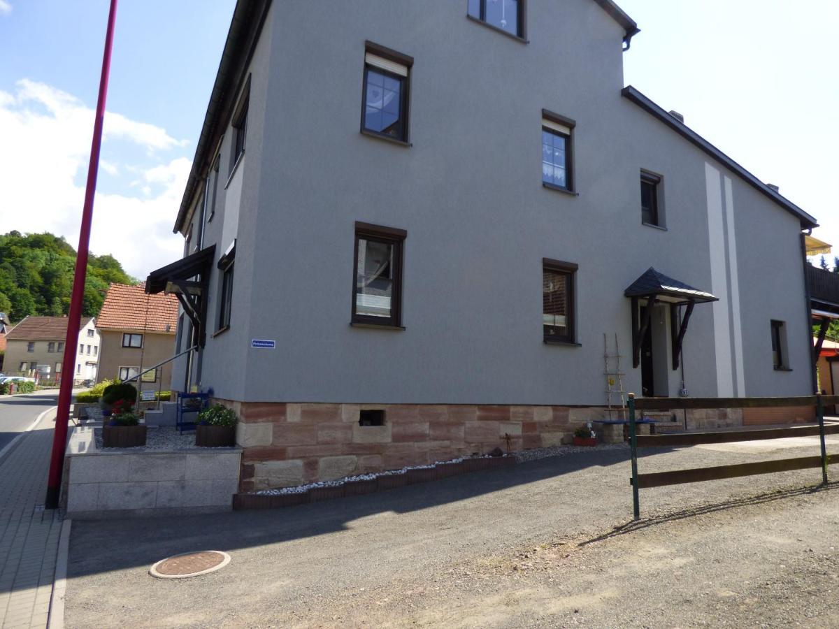 Ferienwohnung Fraebel Шмалкалден Екстериор снимка
