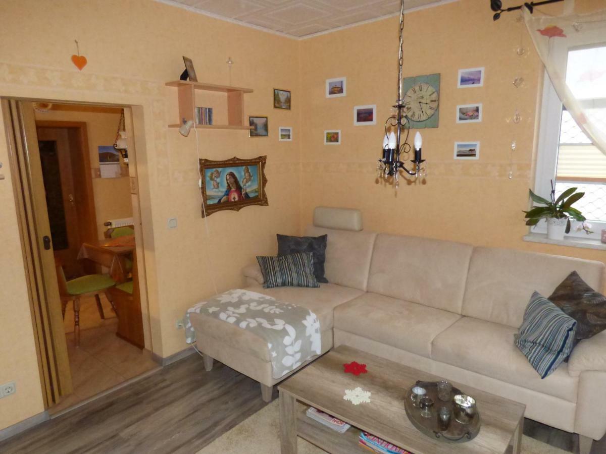 Ferienwohnung Fraebel Шмалкалден Екстериор снимка