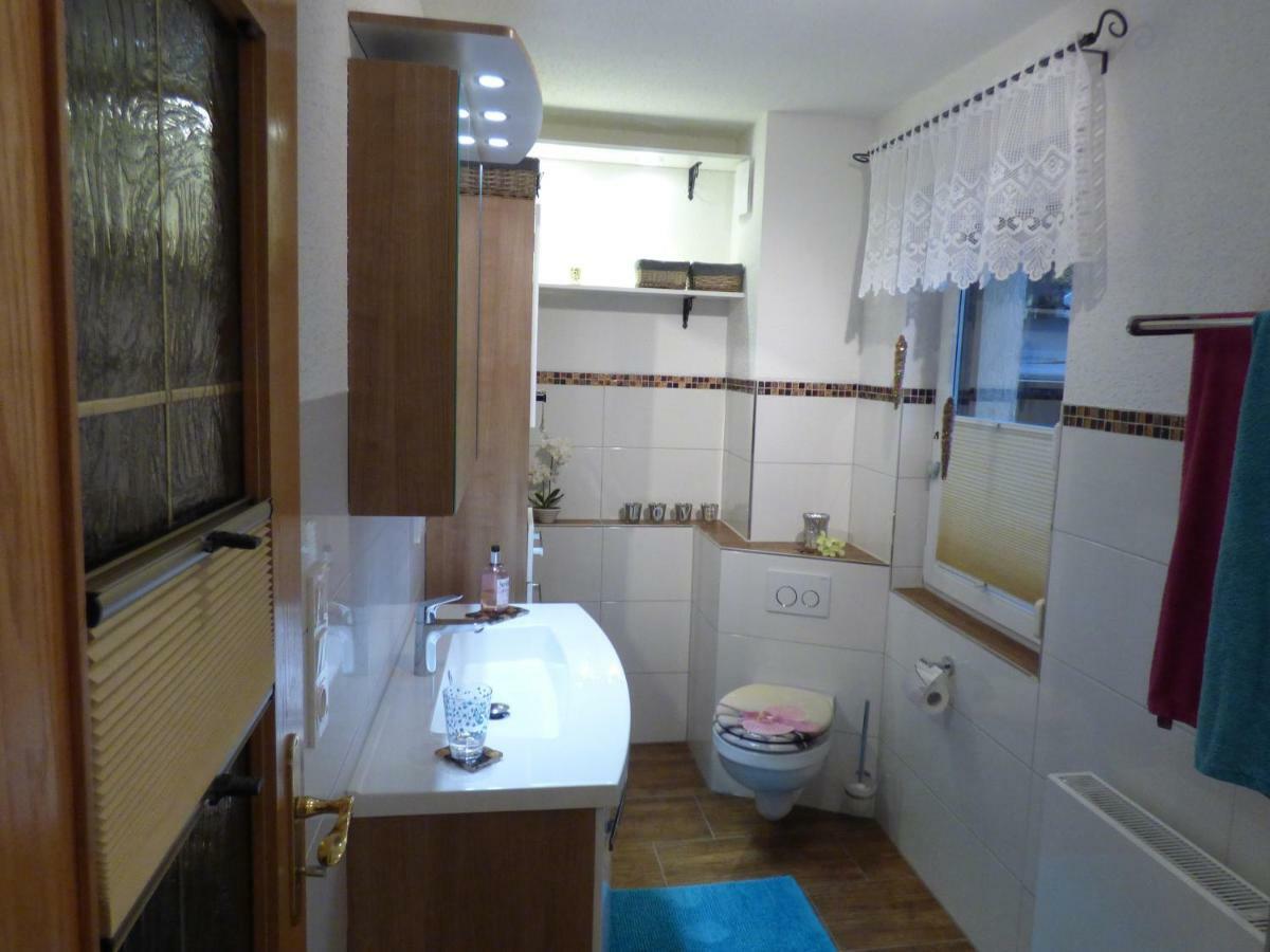 Ferienwohnung Fraebel Шмалкалден Екстериор снимка