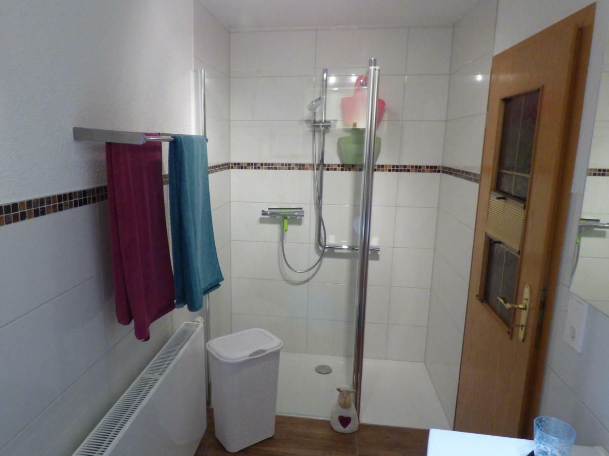 Ferienwohnung Fraebel Шмалкалден Екстериор снимка