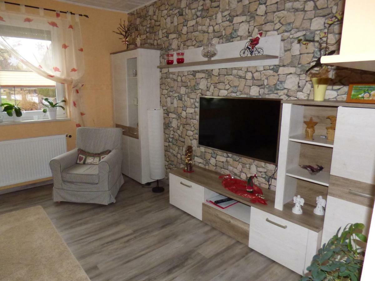 Ferienwohnung Fraebel Шмалкалден Екстериор снимка